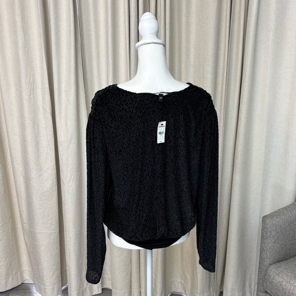 NWT • EXPRESS • Animal Print Velvet Body Suit - Picture 10 of 10